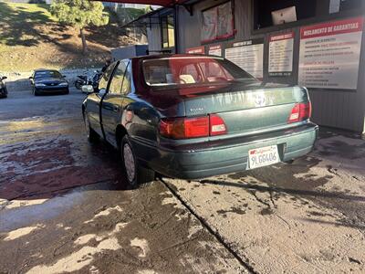 1996 Toyota Camry DX   - Photo 2 - Chula Vista, CA 91911