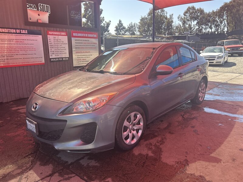 2012 Mazda Mazda3 i Sport  