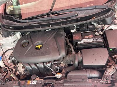 2013 Hyundai ELANTRA GT   - Photo 5 - Chula Vista, CA 91911