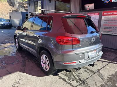 2012 Volkswagen Tiguan S   - Photo 2 - Chula Vista, CA 91911