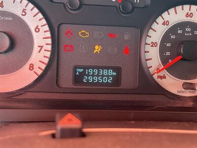 2008 Mazda Tribute s Sport   - Photo 8 - Chula Vista, CA 91911