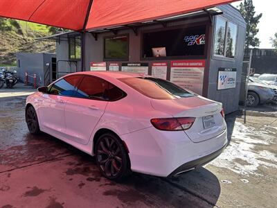 2015 Chrysler 200 S   - Photo 2 - Chula Vista, CA 91911