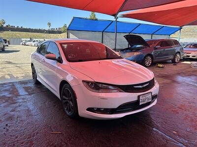 2015 Chrysler 200 S   - Photo 4 - Chula Vista, CA 91911