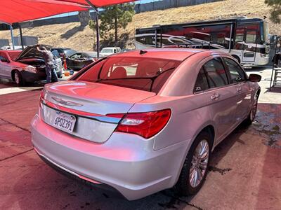 2011 Chrysler 200 Limited   - Photo 3 - Chula Vista, CA 91911