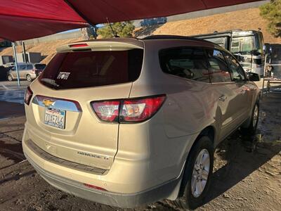 2014 Chevrolet Traverse LT   - Photo 3 - Chula Vista, CA 91911