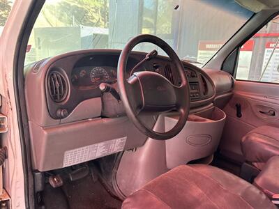 1998 Ford E-Series Chassis BOX TRUCK   - Photo 6 - Chula Vista, CA 91911