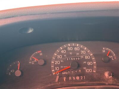 1998 Ford E-Series Chassis BOX TRUCK   - Photo 8 - Chula Vista, CA 91911