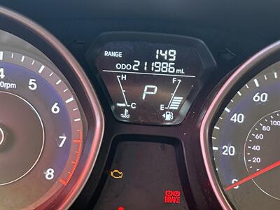 2013 Hyundai ELANTRA GLS   - Photo 8 - Chula Vista, CA 91911