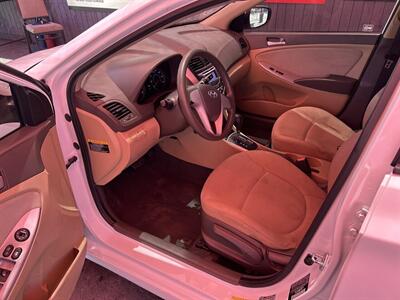 2013 Hyundai ACCENT GLS   - Photo 6 - Chula Vista, CA 91911