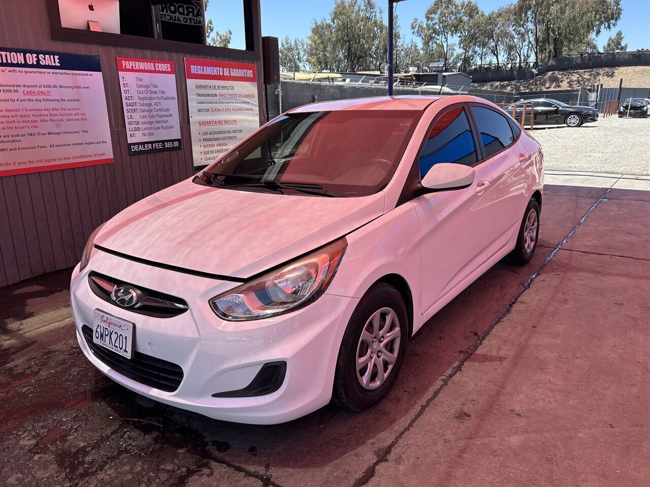 2013 Hyundai ACCENT GLS - Photo 1 - Chula Vista, CA 91911