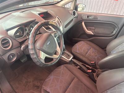 2011 Ford Fiesta SE   - Photo 5 - Chula Vista, CA 91911