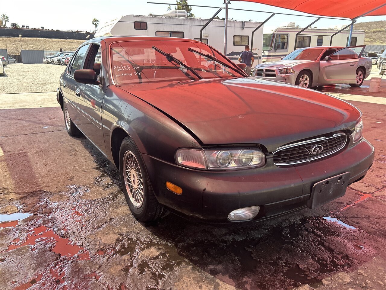1994 INFINITI J30 - Photo 1 - Chula Vista, CA 91911
