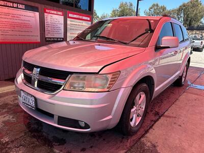 2010 Dodge Journey SXT   - Photo 1 - Chula Vista, CA 91911