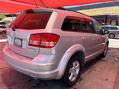 2010 Dodge Journey SXT   - Photo 3 - Chula Vista, CA 91911