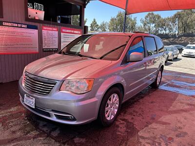 2014 Chrysler Town & Country Touring   - Photo 1 - Chula Vista, CA 91911