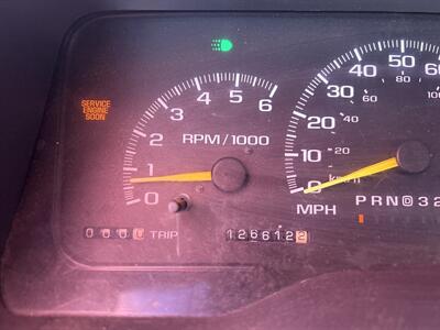 1999 Chevrolet Suburban K2500   - Photo 7 - Chula Vista, CA 91911