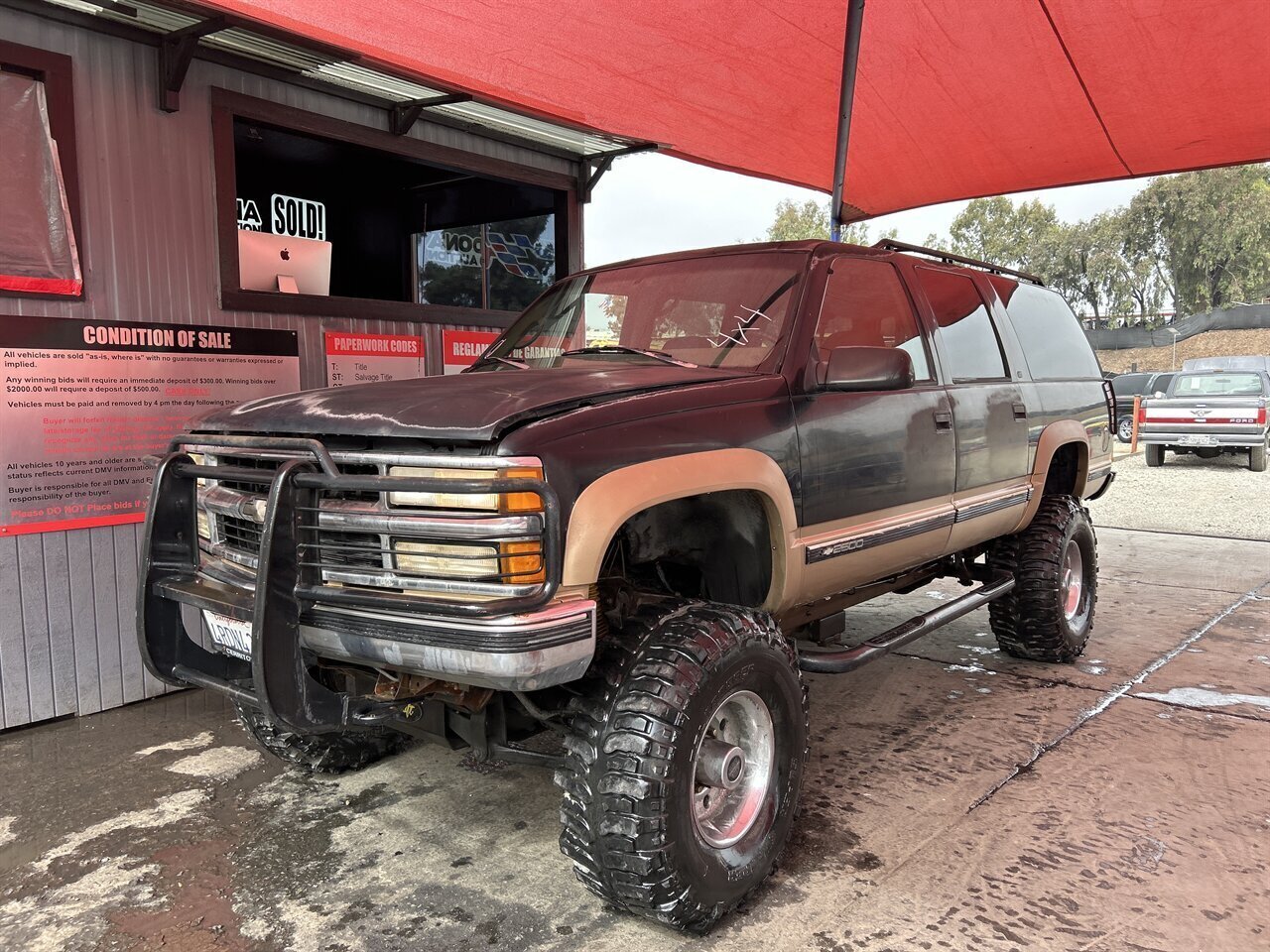 1999 Chevrolet Suburban K2500 - Photo 1 - Chula Vista, CA 91911