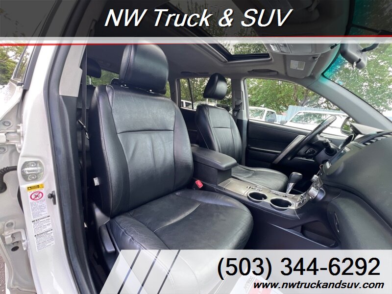 2010 Toyota Highlander SE photo 13