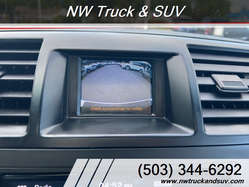 2010 Toyota Highlander SE photo 24