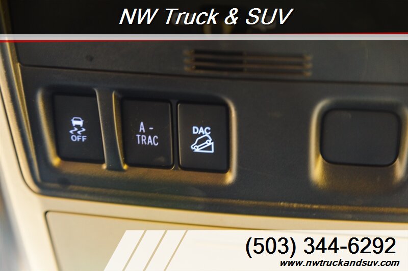 2018 Toyota 4Runner SR5 Premium photo 22