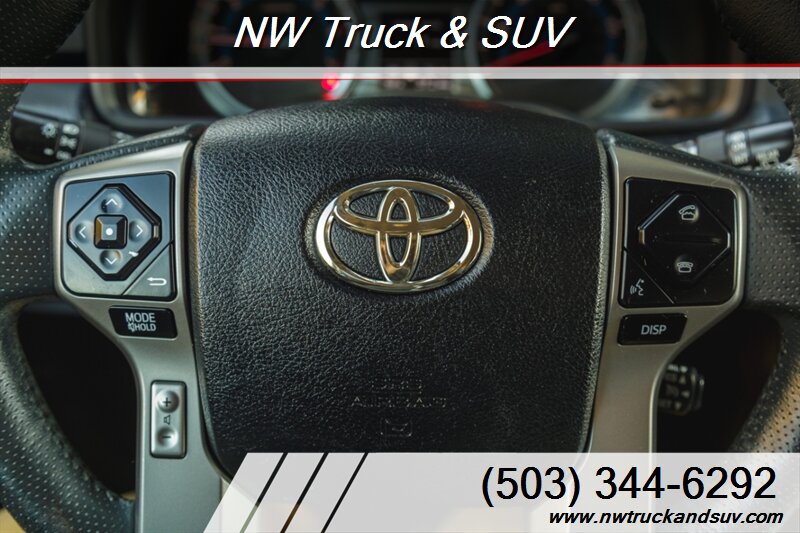 2018 Toyota 4Runner SR5 Premium photo 18