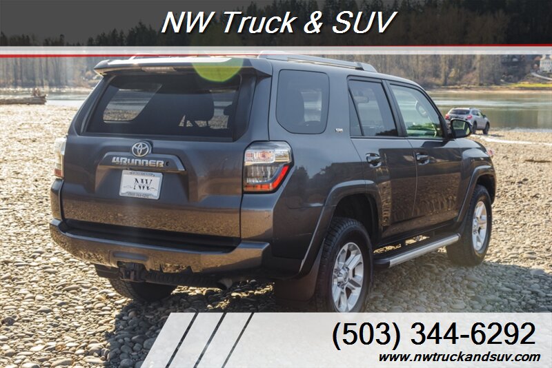 2018 Toyota 4Runner SR5 Premium photo 7