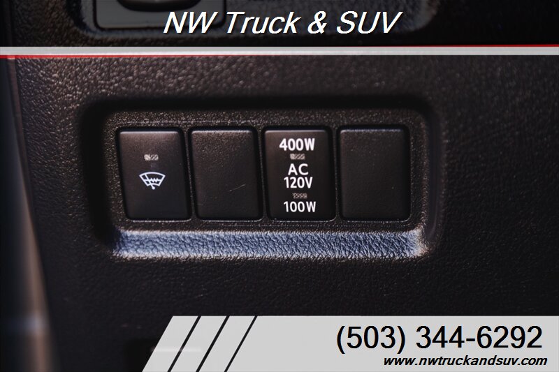 2018 Toyota 4Runner SR5 Premium photo 23