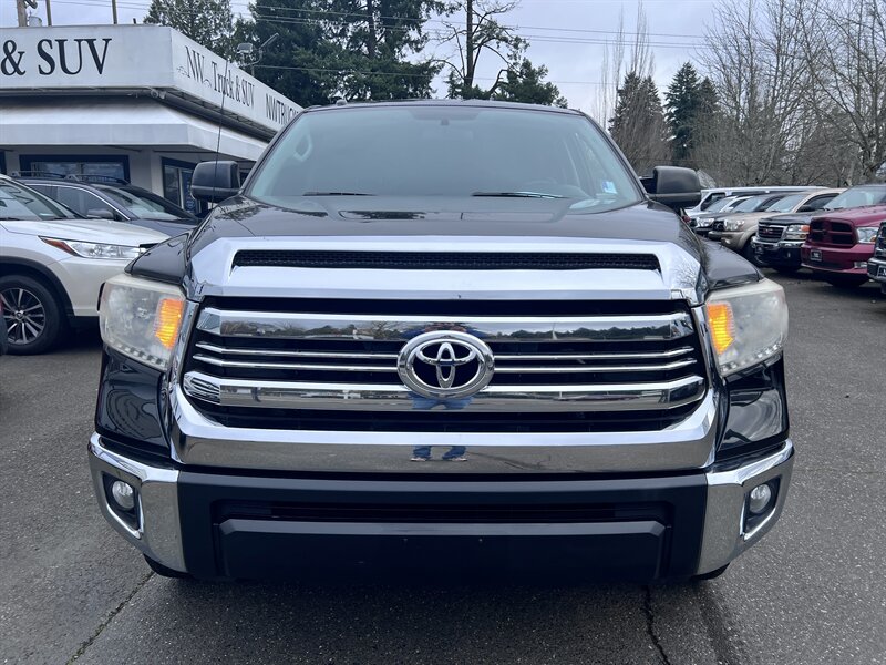 2017 Toyota Tundra SR5 5.7L V8 381hp 401ft. lbs, 2WD, Cloth Interior, backup Camera, Trailer Brake, Bucket Seats, Spray On Bedliner. - Photo 10 - Milwaukie, OR 97267