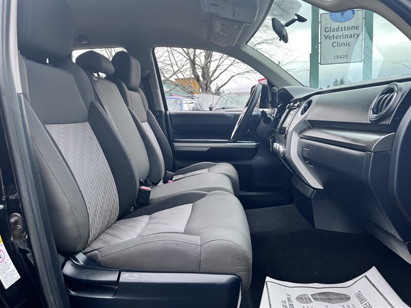 2017 Toyota Tundra SR5 5.7L V8 381hp 401ft. lbs, 2WD, Cloth Interior, backup Camera, Trailer Brake, Bucket Seats, Spray On Bedliner. - Photo 17 - Milwaukie, OR 97267