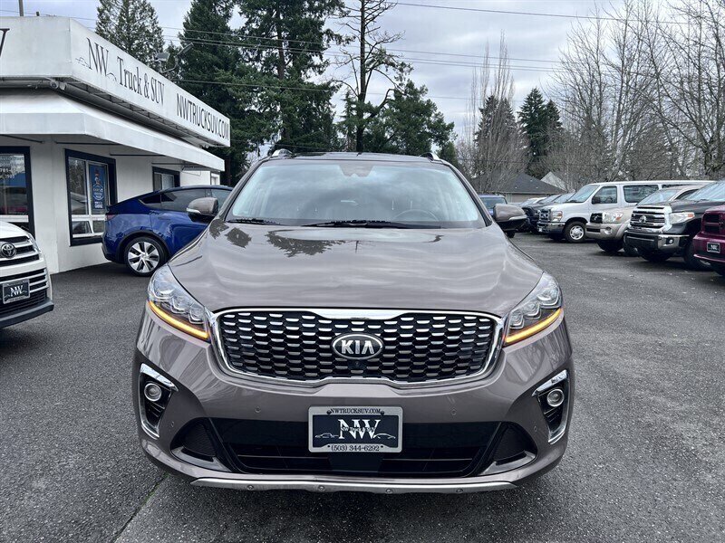 2019 Kia Sorento SXL Limited V6 3.3L V6, AWD, 7 Passenger, Leather Interior, Panoramic Moonroof, Heated and Cooking Seats, Heated Steering Wheel, Navigation, Backup Camera, 360 View Camera, Power Liftgate. - Photo 3 - Milwaukie, OR 97267
