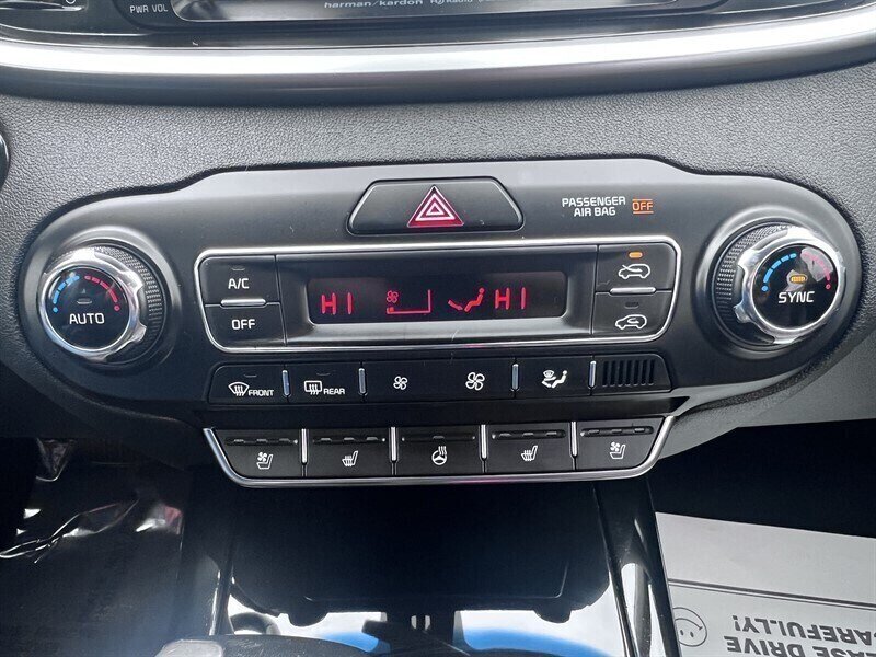 2019 Kia Sorento SXL Limited V6 3.3L V6, AWD, 7 Passenger, Leather Interior, Panoramic Moonroof, Heated and Cooking Seats, Heated Steering Wheel, Navigation, Backup Camera, 360 View Camera, Power Liftgate. - Photo 36 - Milwaukie, OR 97267