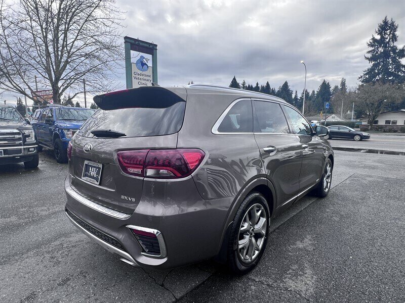 2019 Kia Sorento SXL Limited V6 3.3L V6, AWD, 7 Passenger, Leather Interior, Panoramic Moonroof, Heated and Cooking Seats, Heated Steering Wheel, Navigation, Backup Camera, 360 View Camera, Power Liftgate. - Photo 8 - Milwaukie, OR 97267