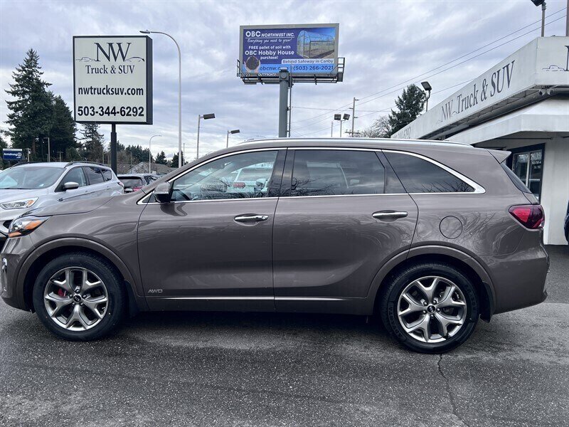2019 Kia Sorento SXL Limited V6 3.3L V6, AWD, 7 Passenger, Leather Interior, Panoramic Moonroof, Heated and Cooking Seats, Heated Steering Wheel, Navigation, Backup Camera, 360 View Camera, Power Liftgate. - Photo 6 - Milwaukie, OR 97267