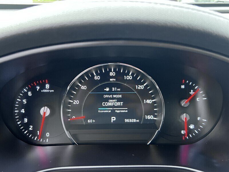 2019 Kia Sorento SXL Limited V6 3.3L V6, AWD, 7 Passenger, Leather Interior, Panoramic Moonroof, Heated and Cooking Seats, Heated Steering Wheel, Navigation, Backup Camera, 360 View Camera, Power Liftgate. - Photo 26 - Milwaukie, OR 97267