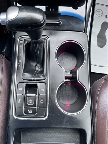 2019 Kia Sorento SXL Limited V6 3.3L V6, AWD, 7 Passenger, Leather Interior, Panoramic Moonroof, Heated and Cooking Seats, Heated Steering Wheel, Navigation, Backup Camera, 360 View Camera, Power Liftgate. - Photo 23 - Milwaukie, OR 97267