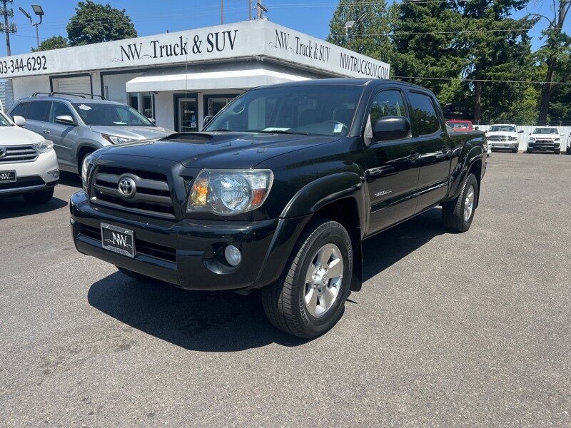 2009 Toyota Tacoma Base V6  4.0 V6, 4X4, 4WD, 4 Wheel Drive, Backup Camera, Folding Tonneau Bed Cover, JBL Audio, Tow Package