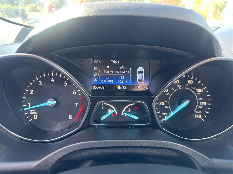 2017 Ford Escape SE EcoBoost 1.5L Turbo I4 179hp 177ft, Technology package, Backup Camera, New brakes, New Tires, No accidents, Clean car. - Photo 16 - Milwaukie, OR 97267