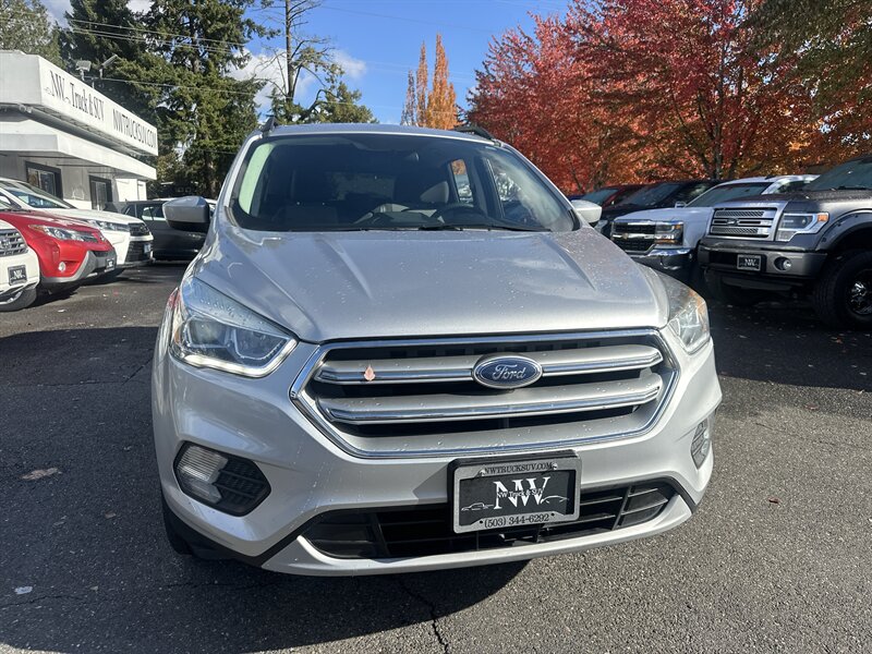 2017 Ford Escape SE EcoBoost 1.5L Turbo I4 179hp 177ft, Technology package, Backup Camera, New brakes, New Tires, No accidents, Clean car. - Photo 7 - Milwaukie, OR 97267