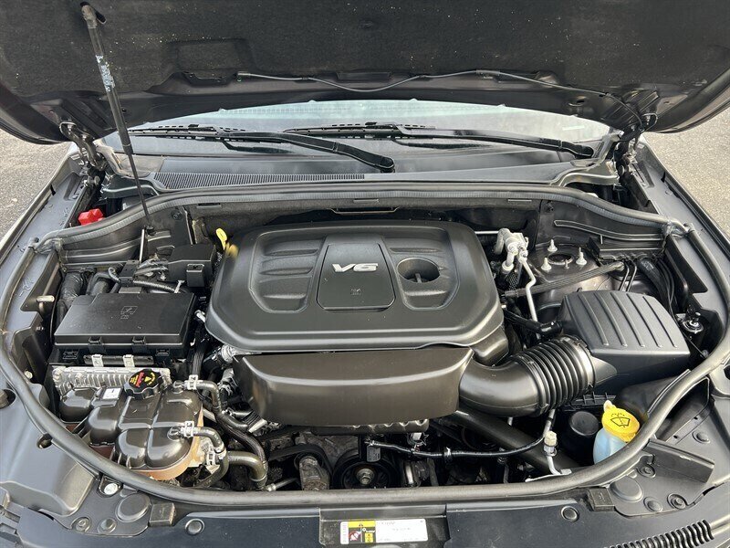 2017 Jeep Grand Cherokee Limited Pentastar 3.6L V6 295hp 260ft. lbs, 4X4, Leather Interior, Heated Front&Rear Seats, Heated Steering wheel, Power Sunroof, Parking Sensors, Power Liftgate, Backup Camera, Pwr 8-Way Seat with memory. - Photo 11 - Milwaukie, OR 97267