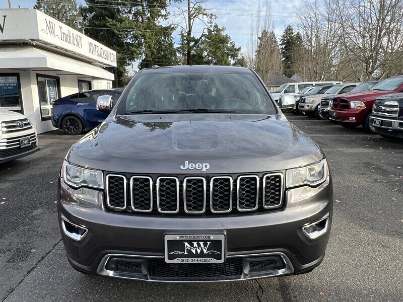 2017 Jeep Grand Cherokee Limited Pentastar 3.6L V6 295hp 260ft. lbs, 4X4, Leather Interior, Heated Front&Rear Seats, Heated Steering wheel, Power Sunroof, Parking Sensors, Power Liftgate, Backup Camera, Pwr 8-Way Seat with memory. - Photo 6 - Milwaukie, OR 97267