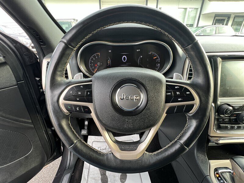 2017 Jeep Grand Cherokee Limited Pentastar 3.6L V6 295hp 260ft. lbs, 4X4, Leather Interior, Heated Front&Rear Seats, Heated Steering wheel, Power Sunroof, Parking Sensors, Power Liftgate, Backup Camera, Pwr 8-Way Seat with memory. - Photo 20 - Milwaukie, OR 97267