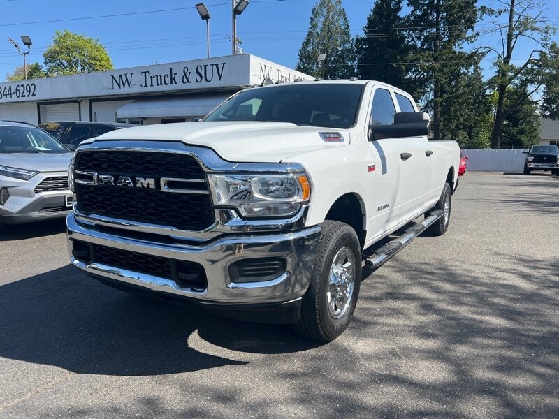 2021 RAM 3500 Tradesman  HEMI 6.4L V8, 4X4, 4WD, 4 Wheel Drive, Backup Camera, Tow Package