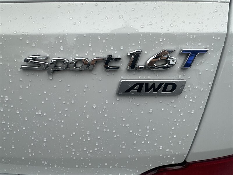 2017 Hyundai TUCSON Sport  1.6L Turbo I4 175hp, Backup Camera, Push Start, 19'' Alloy Wheels, Heated Side Mirrors, Blind Sport Detector with Rear Cross-Traffic Alert, Foglights, LED DRLs, Hands Free power Tailgate. - Photo 32 - Milwaukie, OR 97267