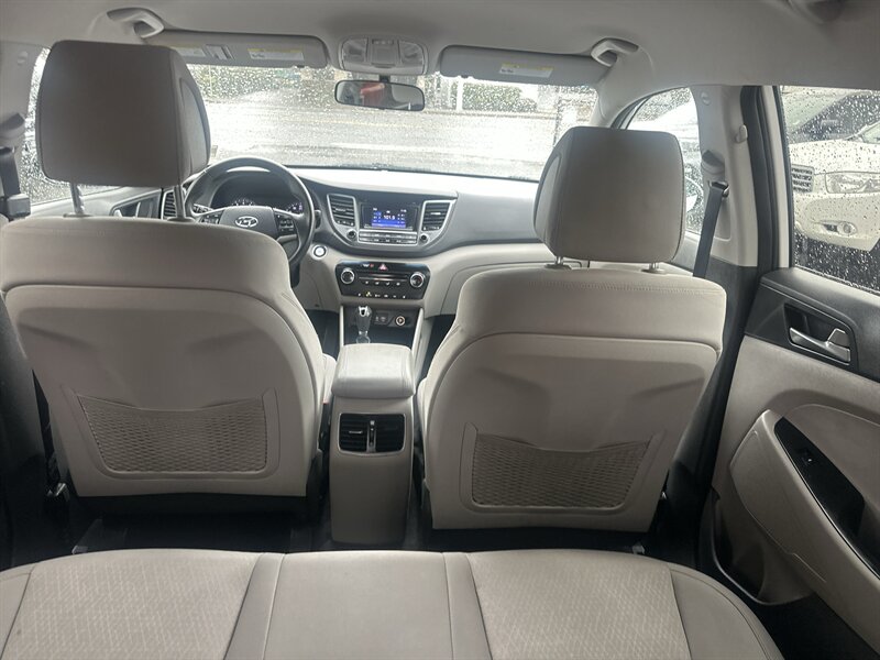 2017 Hyundai TUCSON Sport  1.6L Turbo I4 175hp, Backup Camera, Push Start, 19'' Alloy Wheels, Heated Side Mirrors, Blind Sport Detector with Rear Cross-Traffic Alert, Foglights, LED DRLs, Hands Free power Tailgate. - Photo 12 - Milwaukie, OR 97267