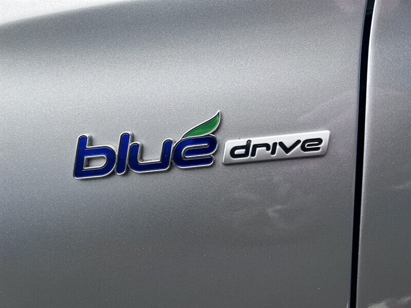 2016 Hyundai SONATA Hybrid SE 2.0L Hybrid I4 192hp 271ft. lbs, Cloth Interior, Backup Camera, Bluetooth connectivity, AUX and USB, premium wheels - Photo 33 - Milwaukie, OR 97267