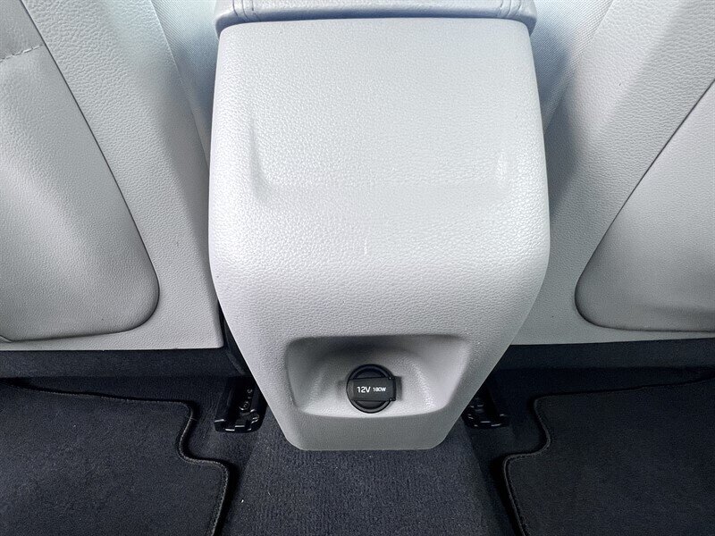 2016 Hyundai SONATA Hybrid SE 2.0L Hybrid I4 192hp 271ft. lbs, Cloth Interior, Backup Camera, Bluetooth connectivity, AUX and USB, premium wheels - Photo 26 - Milwaukie, OR 97267