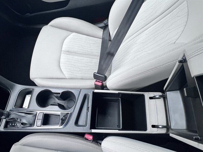 2016 Hyundai SONATA Hybrid SE 2.0L Hybrid I4 192hp 271ft. lbs, Cloth Interior, Backup Camera, Bluetooth connectivity, AUX and USB, premium wheels - Photo 30 - Milwaukie, OR 97267