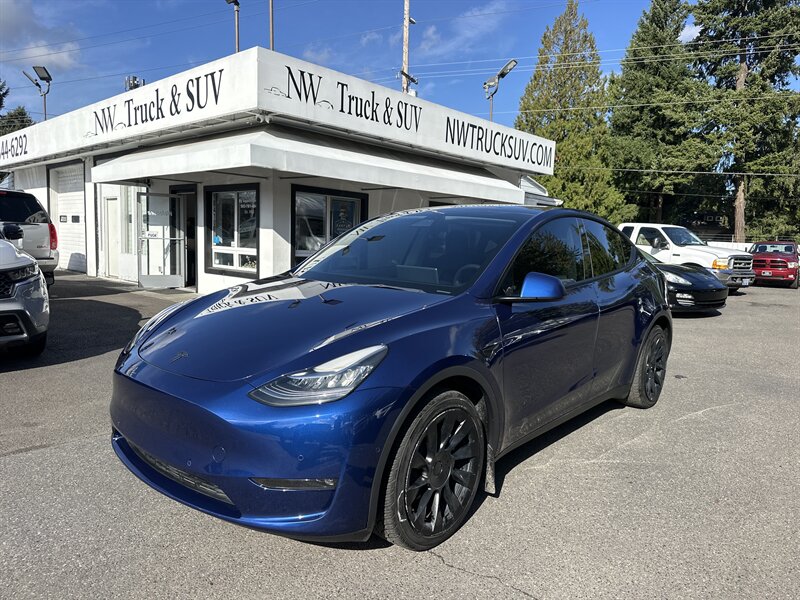 2022 Tesla Model Y Long Range  Dual Motor, AWD, All Wheel Drive, Autosteer BETA, Heated Seats, Heated Steering Wheel