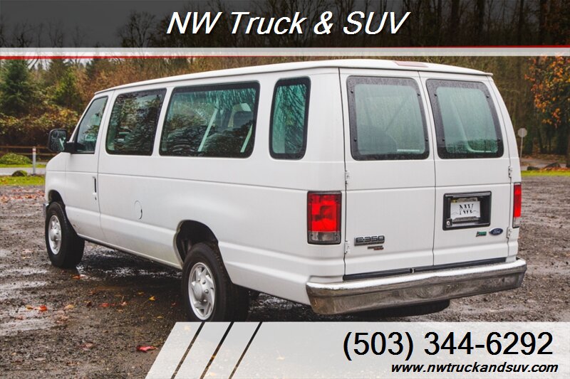 2014 Ford E-350 photo 3
