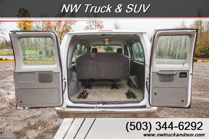2014 Ford E-350 photo 9